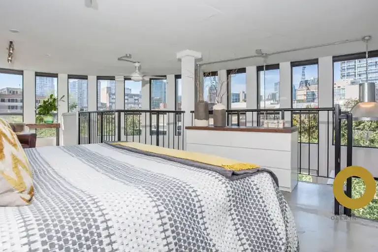1 Cordova St E #403 — Photo 9