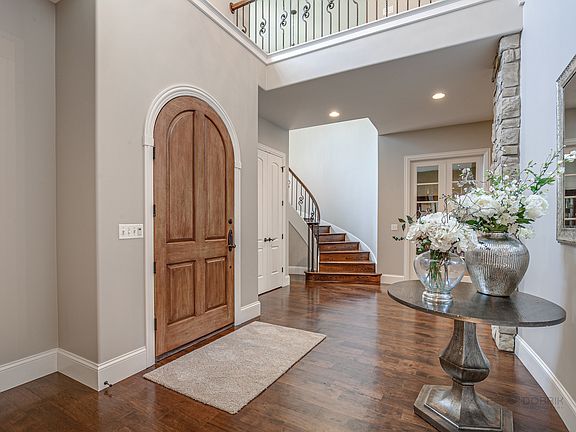3rd image of 1871 Haven Ln