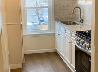 73 Gooding St #3RD, Pawtucket, RI 02860