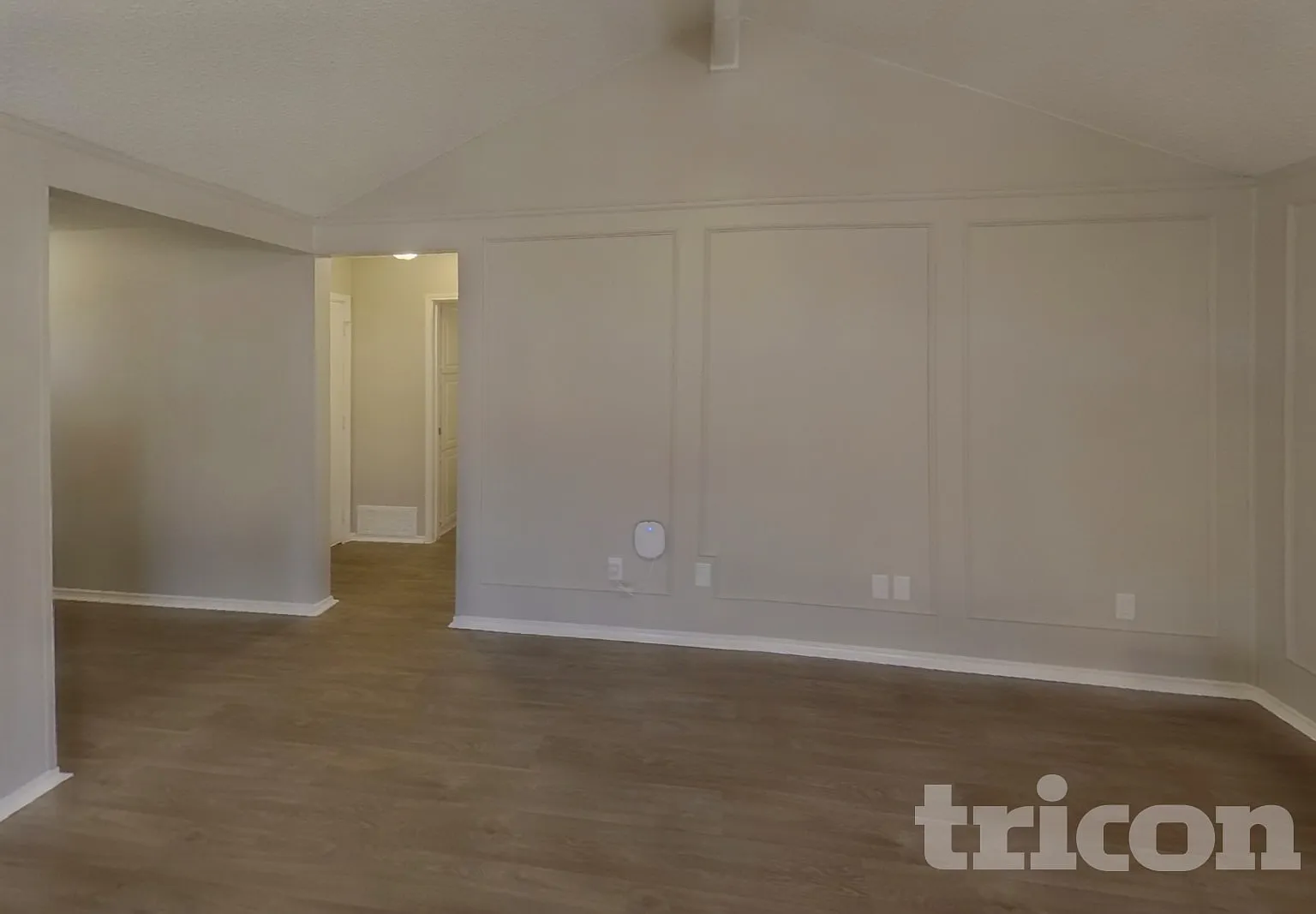 802 Wind Brooke Drive Arlington TX — Photo 2