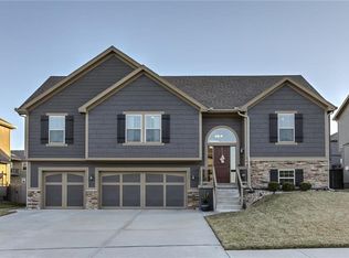 8501 NE 103rd St, Kansas City, MO 64157
