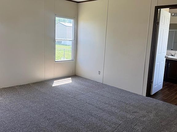 3rd image of 3320 S 4th St #82