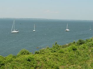 651 Old Colony Ter, Tiverton, RI 02878