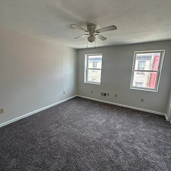 1308 Boyle St — Photo 19
