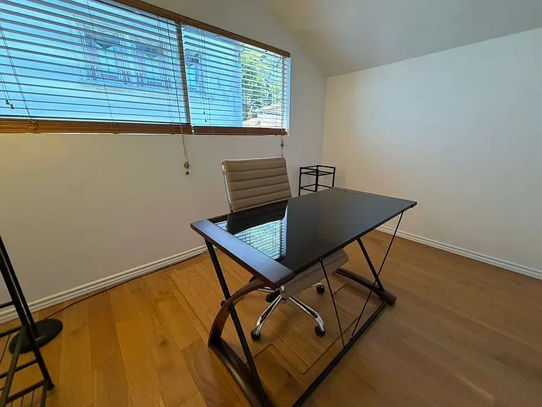 8572 Wonderland Ave — Photo 18