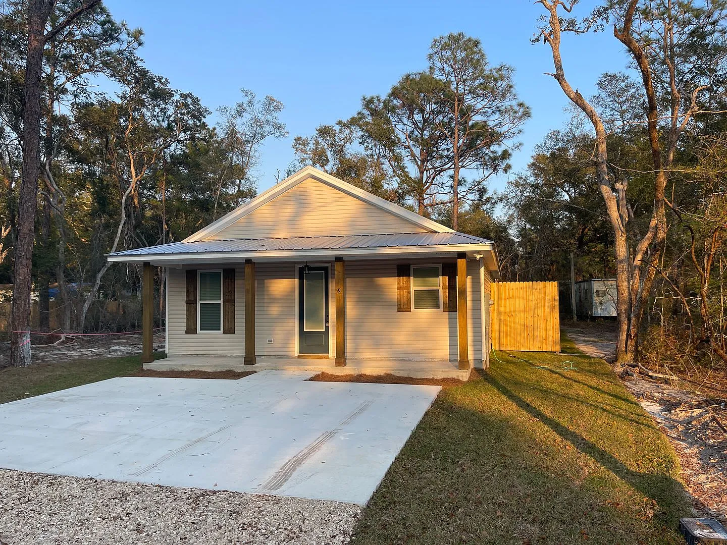 Beautiful New Construction Home — Photo 2