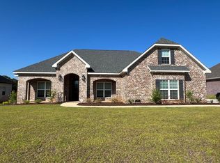 107 Sawtooth St, Enterprise, AL 36330