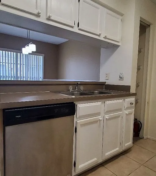 337 Kensington Lake Cir — Photo 6