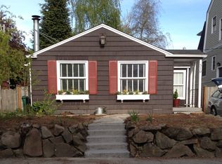 310 18th Ave E, Seattle, WA 98112