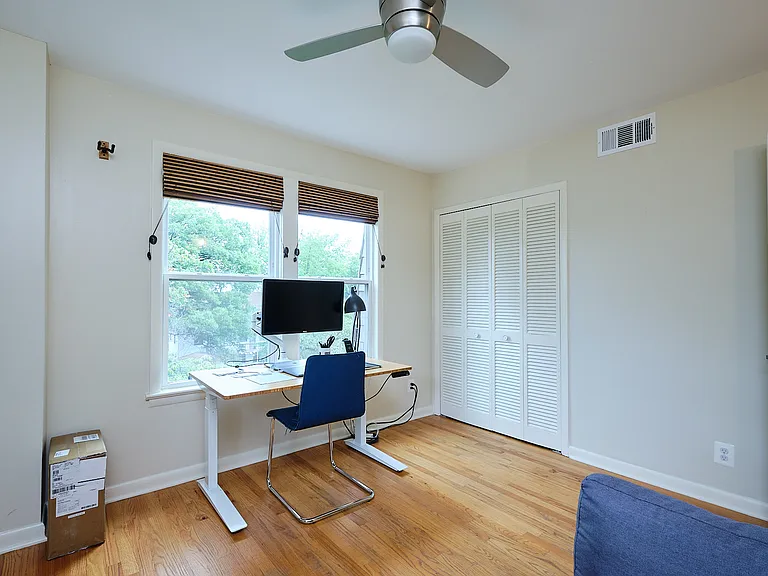 1318 Perry St NE — Photo 25