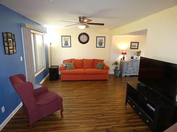 4th image of 6555 S Granada Dr