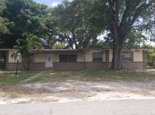 630 NE 163rd St, North Miami Beach, FL 33162