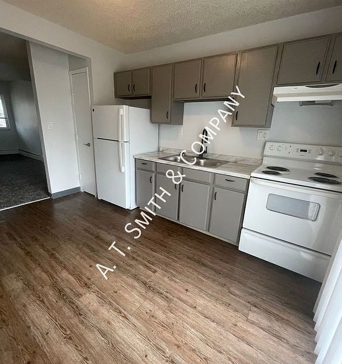 1st image of 1875 Harlan St #6