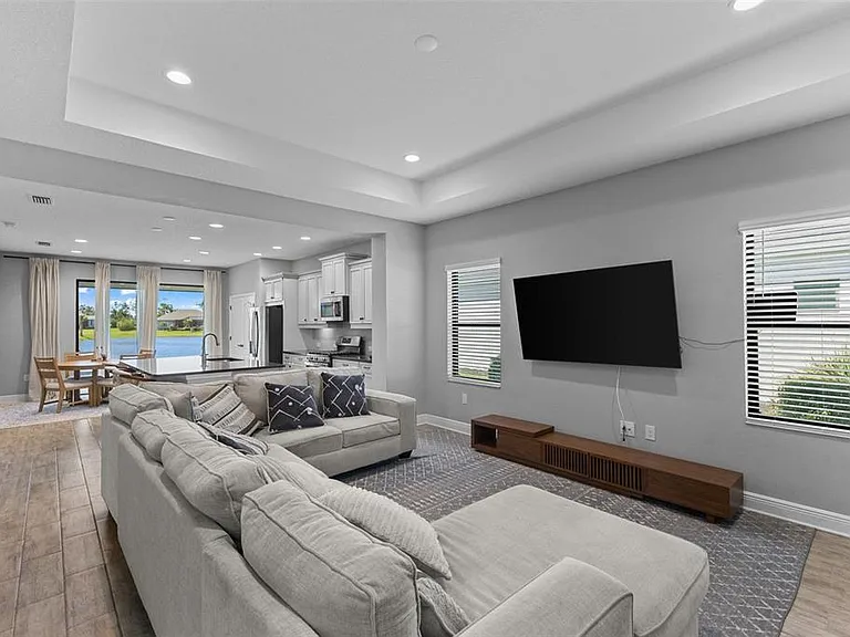 14147 Campfire Ct — Photo 38