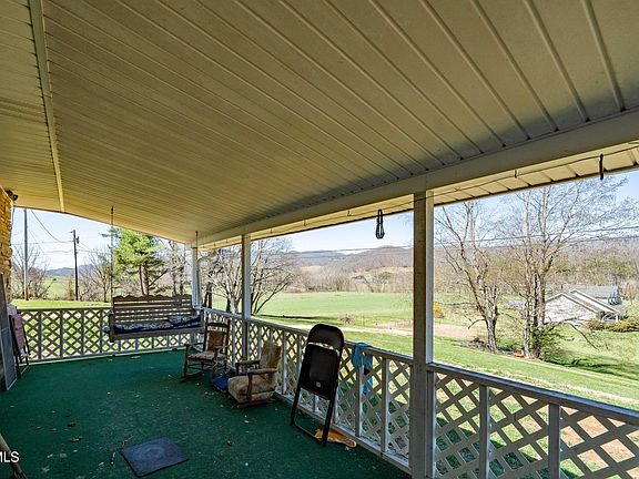 5th image of 288 Arnold Rd