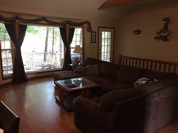 4th image of 5103 Willowby Dr