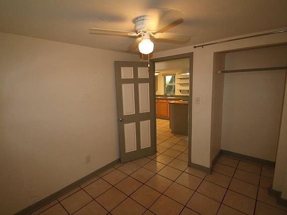 5th image of 725 7th Ave N APT 9