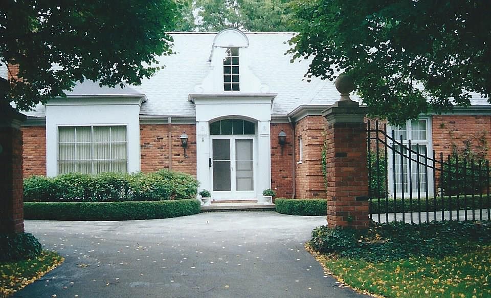 1st image of 41 De Petrie Way