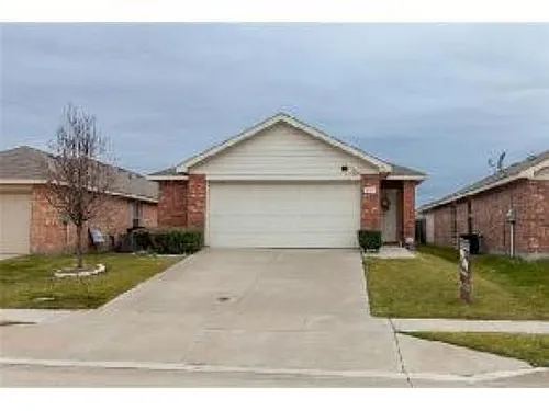 8909 Sun Haven Way Photo 1