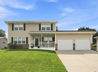 3165 25th Ave, Marion, IA 52302