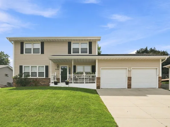 3165 25th Ave, Marion, IA 52302