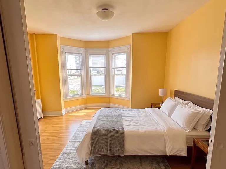 708 Hamilton St #2 — Photo 5