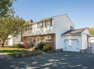 114 Huntington Rd, Milton, MA 02186