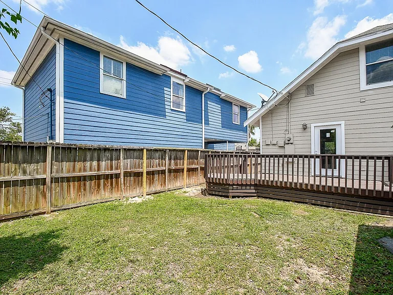 1307 Walton St — Photo 30