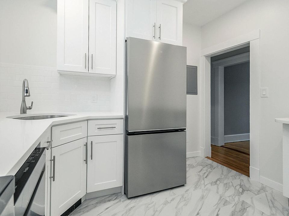 1st image of 43 Mackey Ave Floor 2