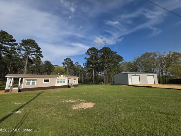 3185 Mound Rd NE, Wesson, MS 39191