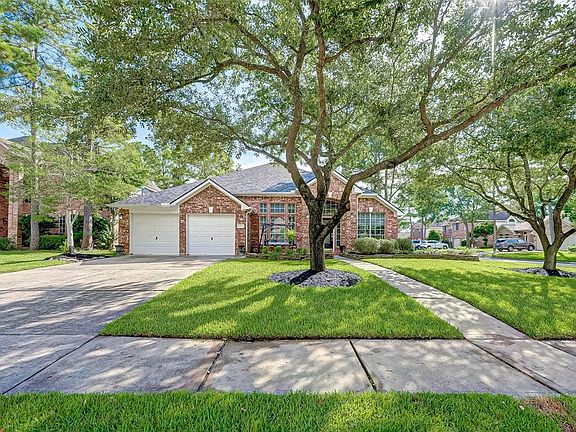 3rd image of 13602 Freer Ct