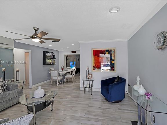 5th image of 6708 NW 57th Ct