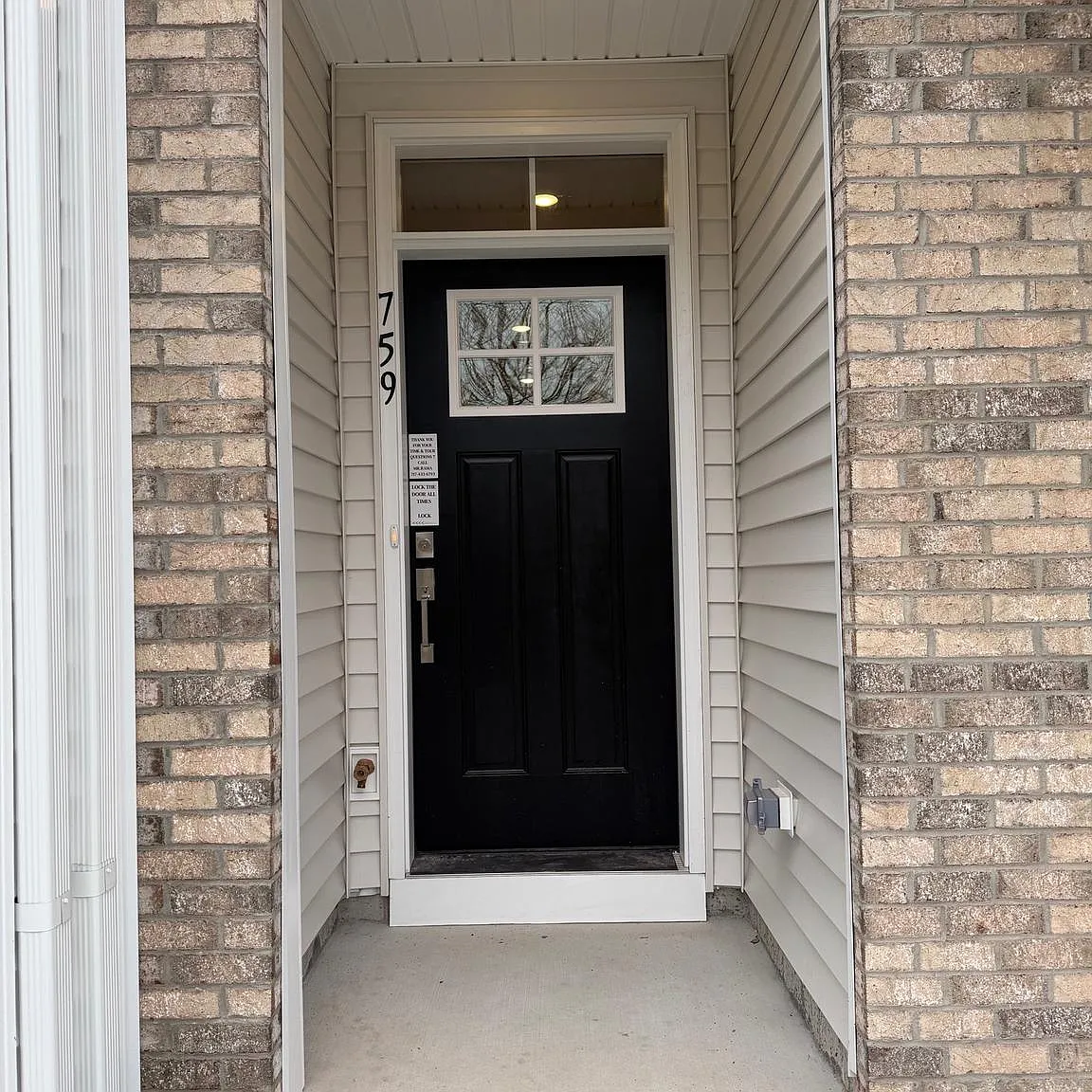 3 bed, 2.5 bath, 1868 sqft, $3,150 — Photo 1