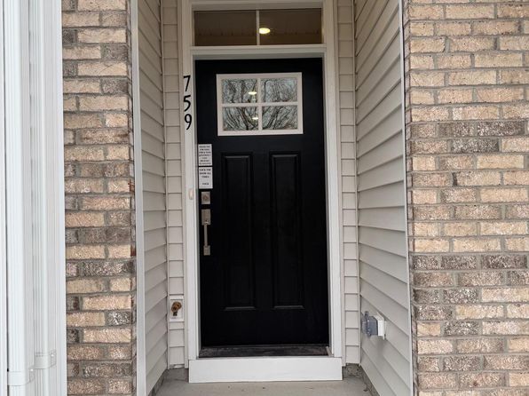 215 Bronze St