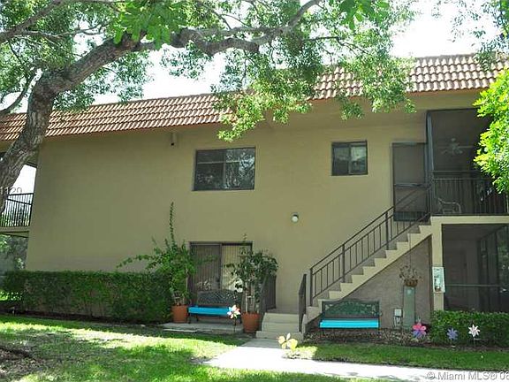 4th image of 423 Lakeview Dr APT 201