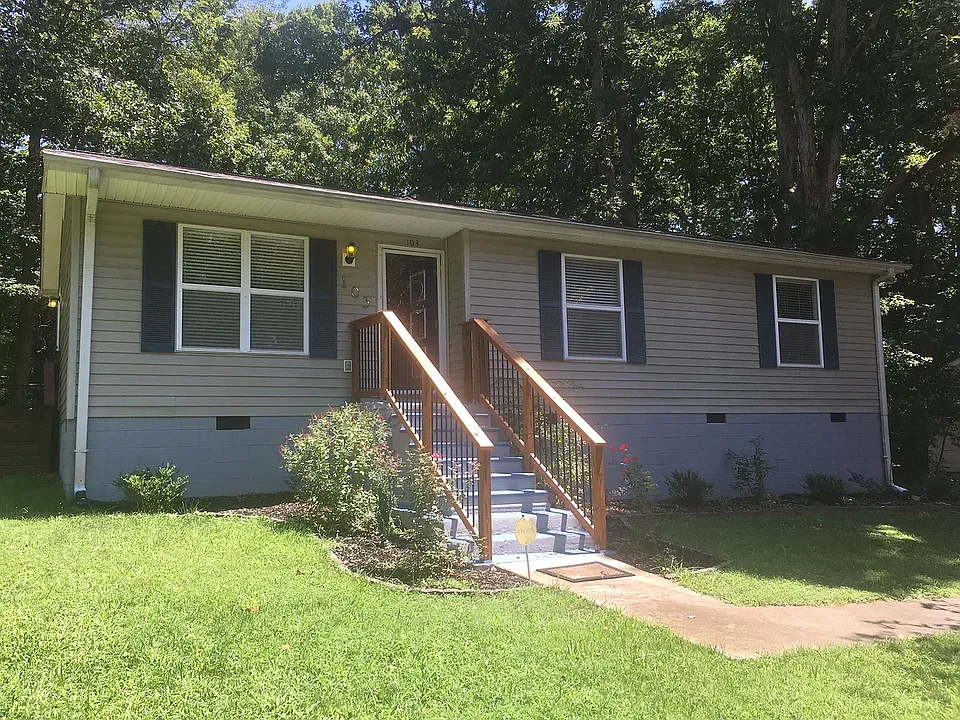 103 Kenmore Dr