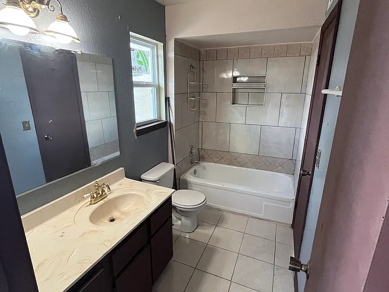 3104 Wayside St #D — Photo 12