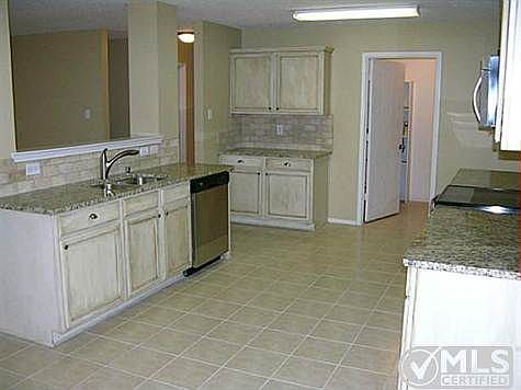 2nd image of 2629 S Wavecrest Ct