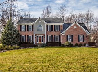 35935 Spatterdock Ln, Solon, OH 44139