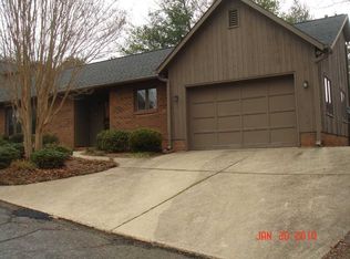 250 Chadbourne Ct, Winston Salem, NC 27104