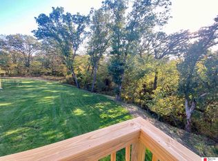 6543 Maple View Ct, Lincoln, NE 68512