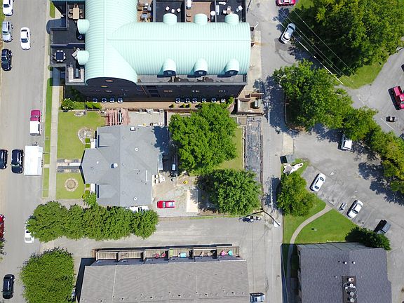 5th image of 2909 Parthenon Ave