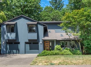 4855 Centerwood St, Lake Oswego, OR 97035