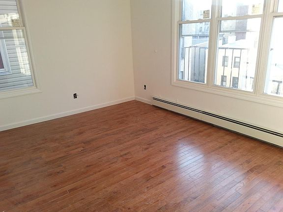4th image of 505 Concord Ave #2