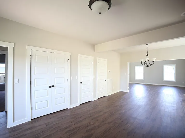 6410 Midtowne Ln NW — Photo 14