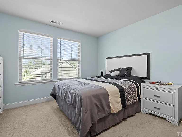 2622 Teermark Ln — Photo 24