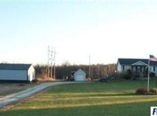 2813 E 400 N, Huntington, IN 46750