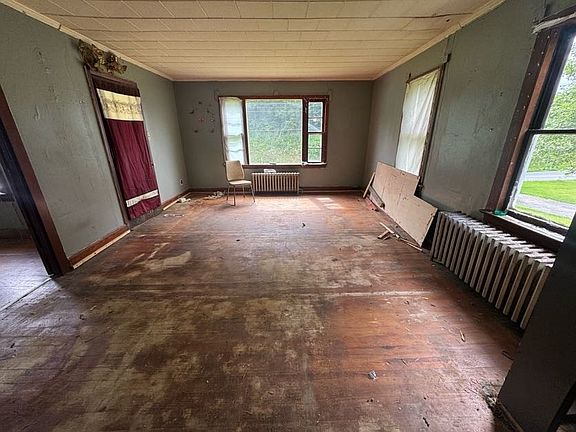 5th image of 660 Benshoff Hill Rd