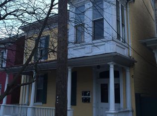 305 W Martin St APT 1, Martinsburg, WV 25401