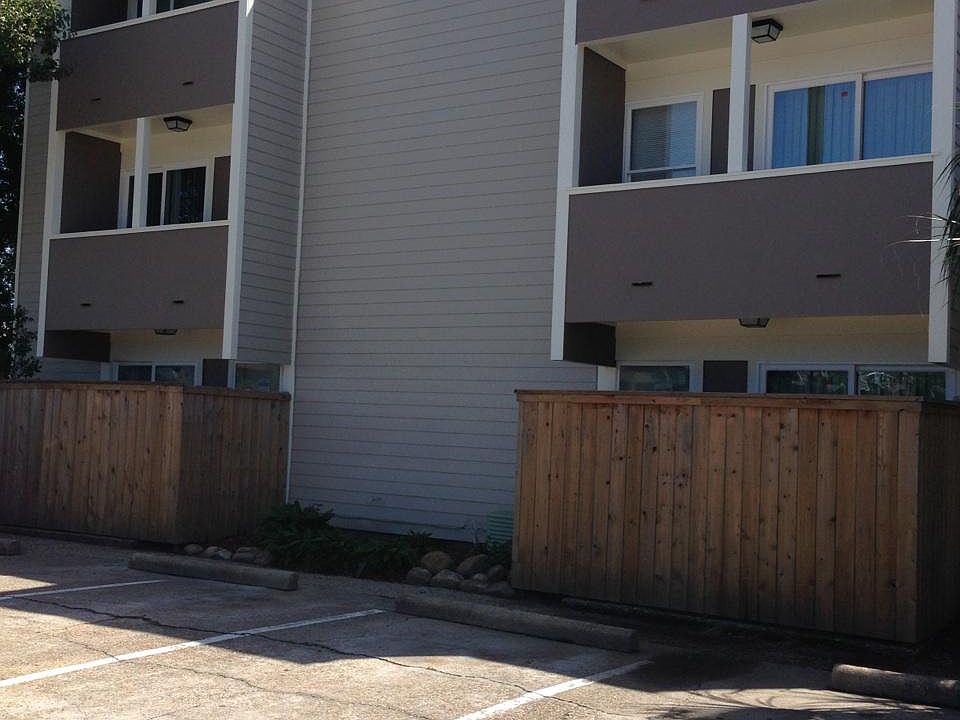1st image of 2100 Pasadena Ave